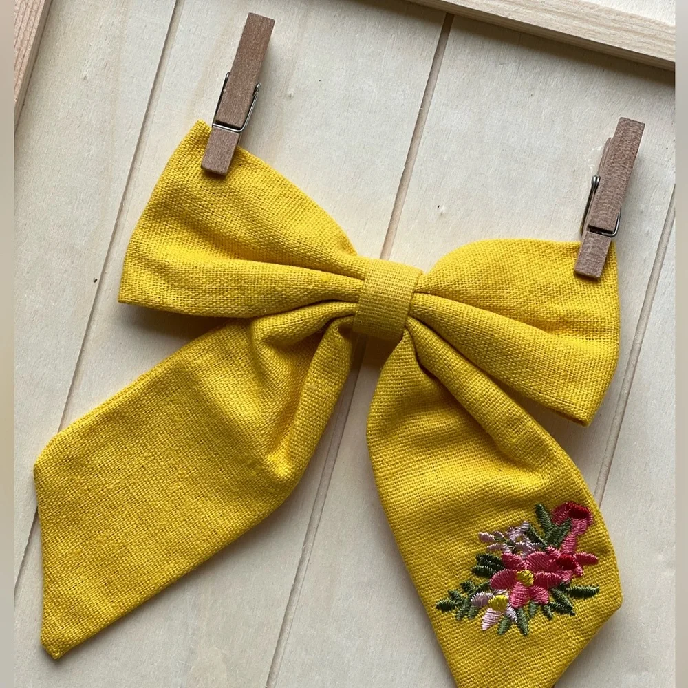 Embroidered flowers 💐 yellow Linen Hair bow clip for kids